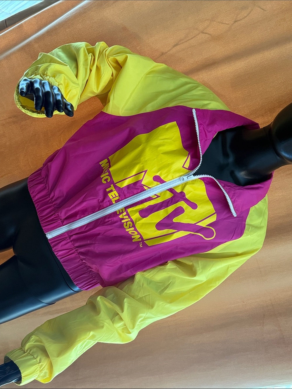 MTV women’s Yellow & Magenta Colorblock Rain Jacket
